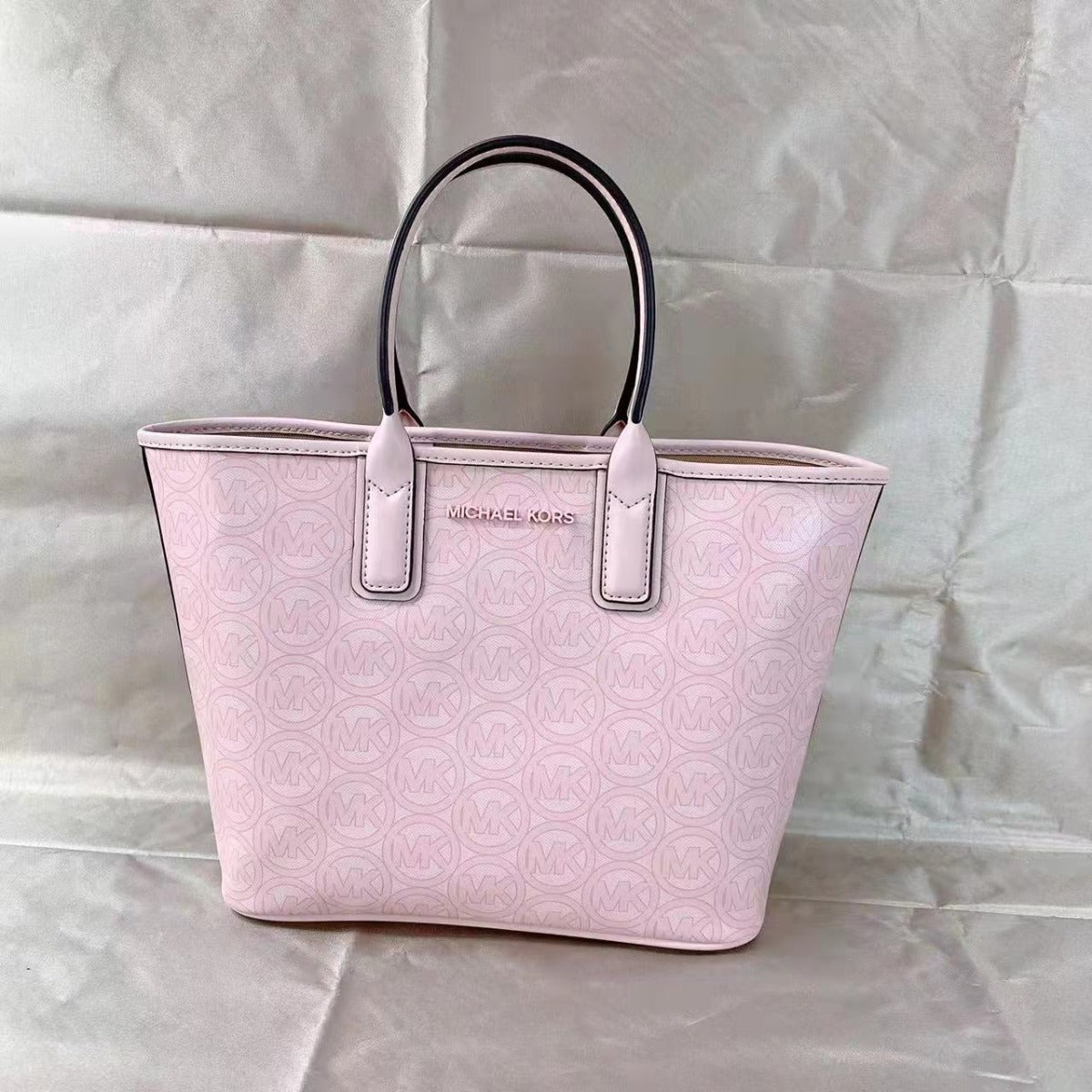 MICHAEL KORS 35H1T2JT1C Jodie Small Logo Jacquard Tote Bag In Powder Blush MICHAEL KORS 35H1T2JT1C Jodie Small Logo Jacquard Tote Bag In Powder Blush